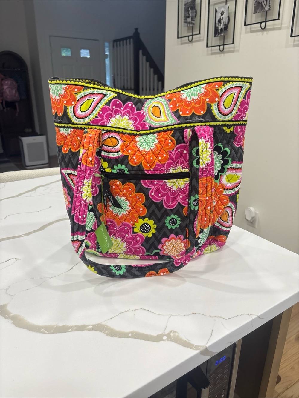 Vera Bradley Ziggy Zinnia Toggle Tote bag
